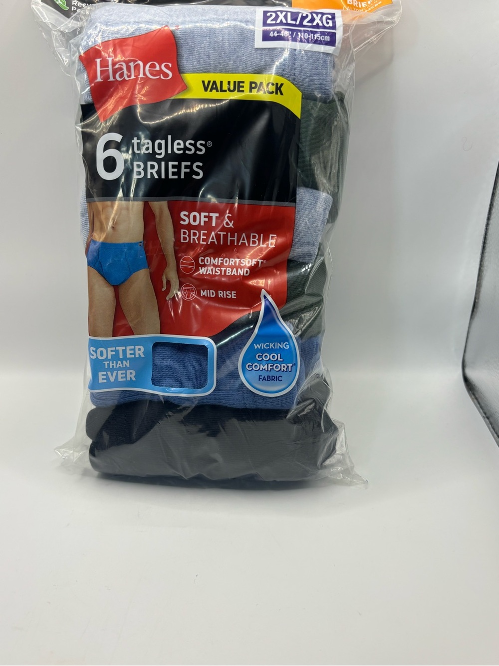 Hanes Men’s Tagless Briefs Pack - Black & Light Blue